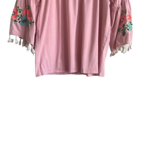 Umgee Women Top L Pink 3/4 Flower Embroidery Tassel Bell Sleeve Boho Tropical - Picture 6 of 7